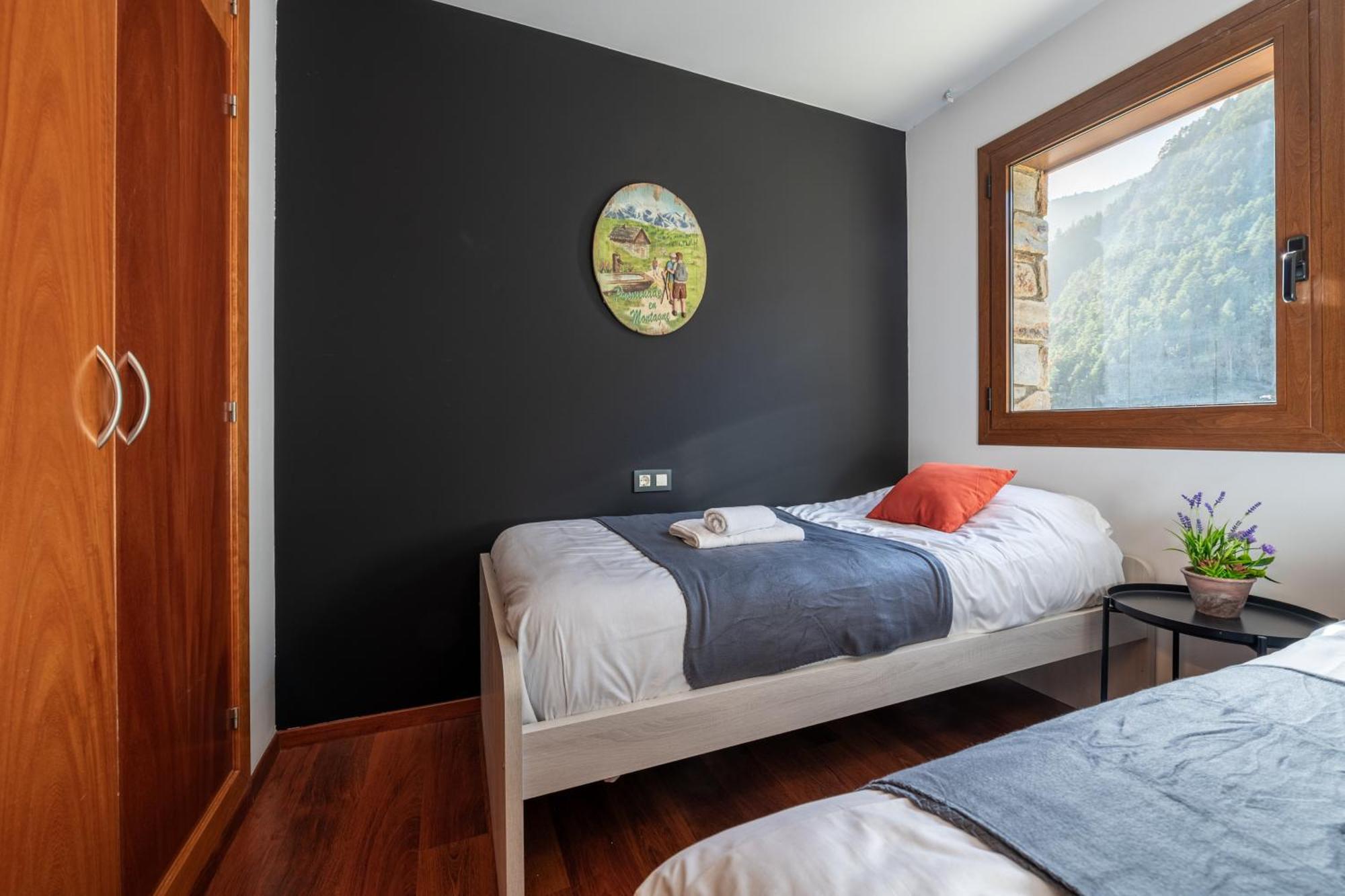 Apartamento Moderno Pic Negre Con Vistas Mas de Ribafeta Ngoại thất bức ảnh